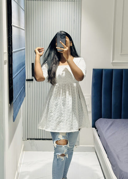White hakoba short kurta