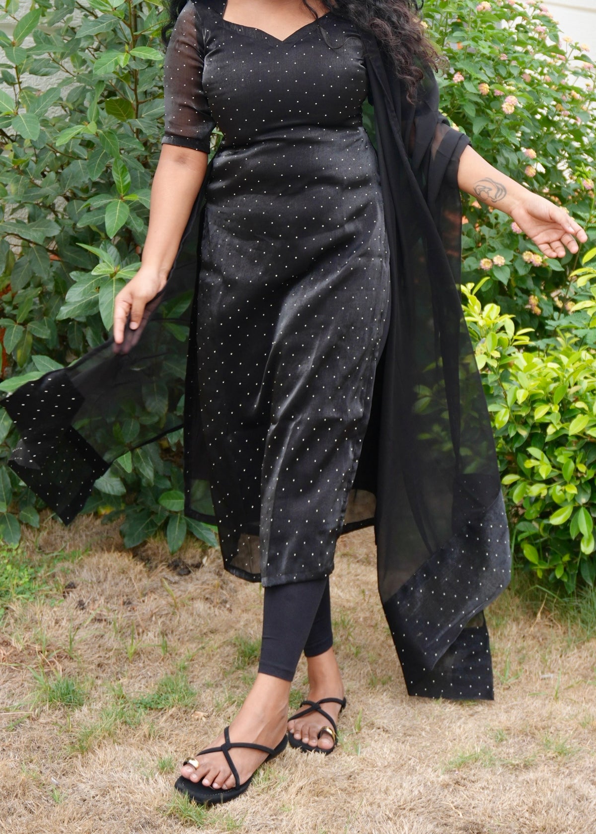 Black viscose tissue set in Viscose Tissue – Kurta Set by Dharvi by Rachana (view 6)