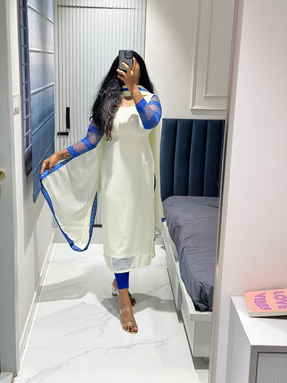 Off white georgette kurti set in Soft Georgette – Kurta Set by Dharvi by Rachana