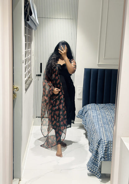 Black rose kurti