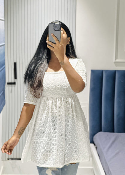 White hakoba short kurta