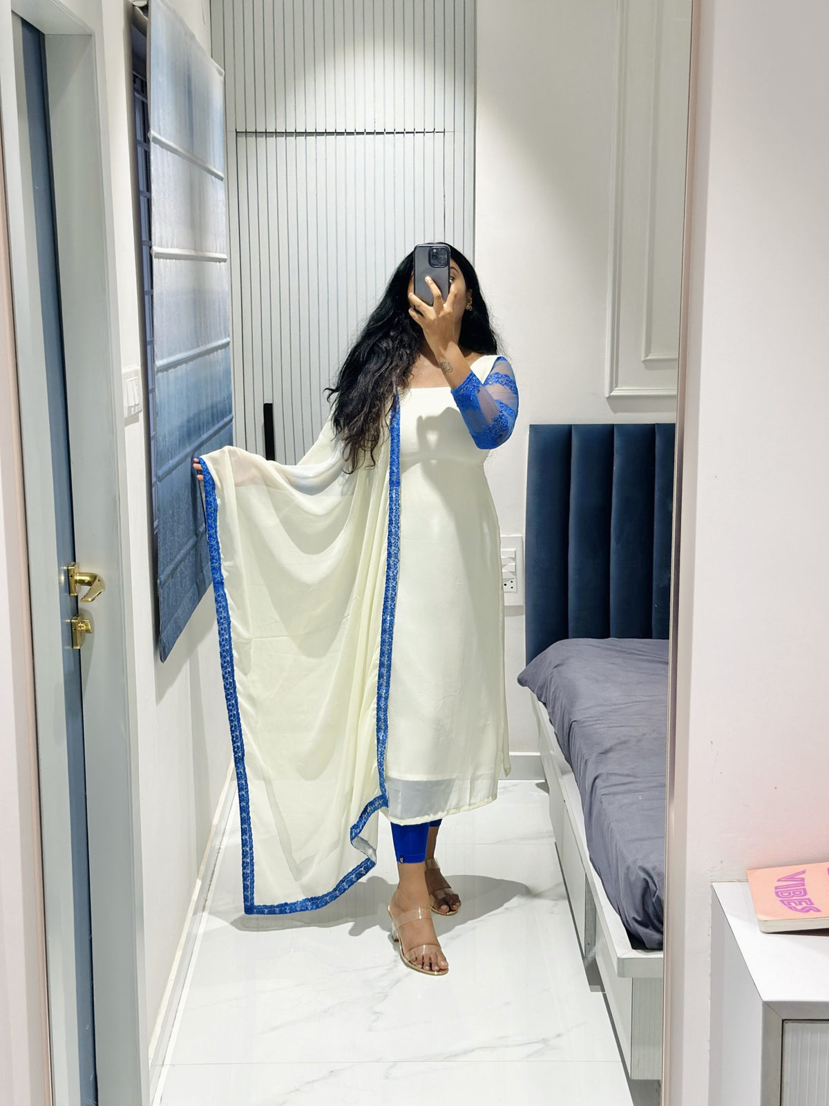 Off white georgette kurti set in Soft Georgette – Kurta Set by Dharvi by Rachana (view 4)