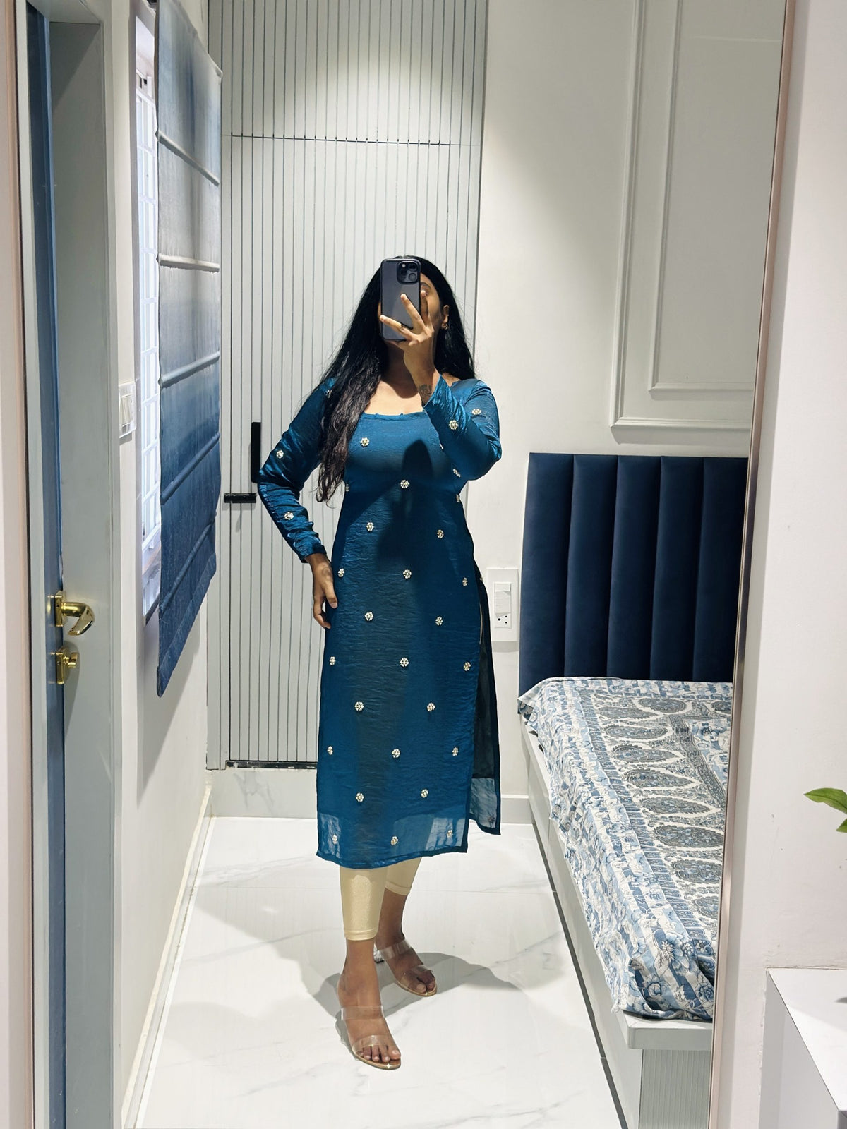 teal blue butta  embroidered kurti in Space Silk – Kurta Set by Dharvi by Rachana (view 2)
