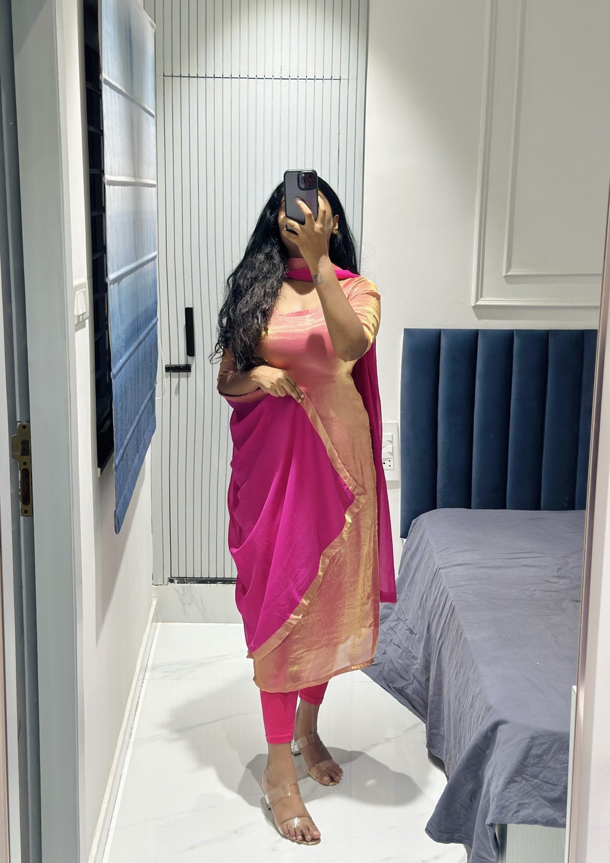 Peachy pink space silk kurta in Space Silk – Kurta Set by Dharvi by Rachana (view 4)