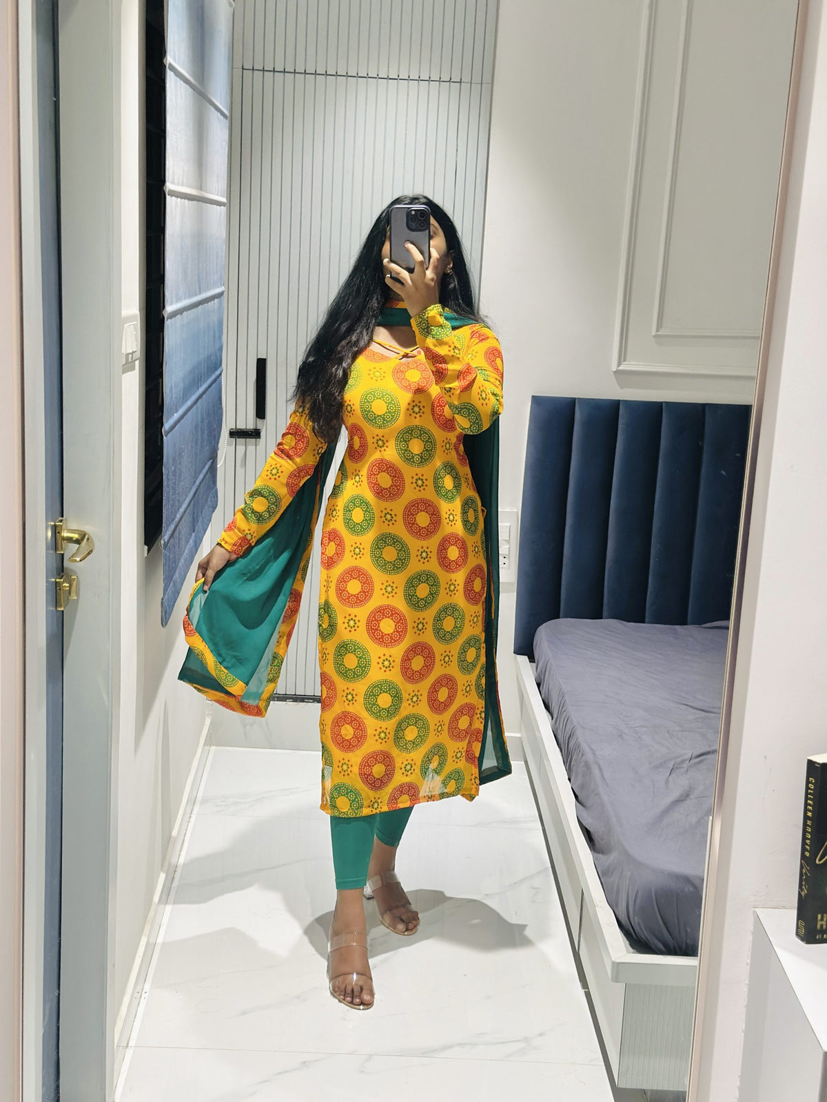 Yellow chiffon set in Chiffon – Kurta Set by Dharvi by Rachana (view 3)